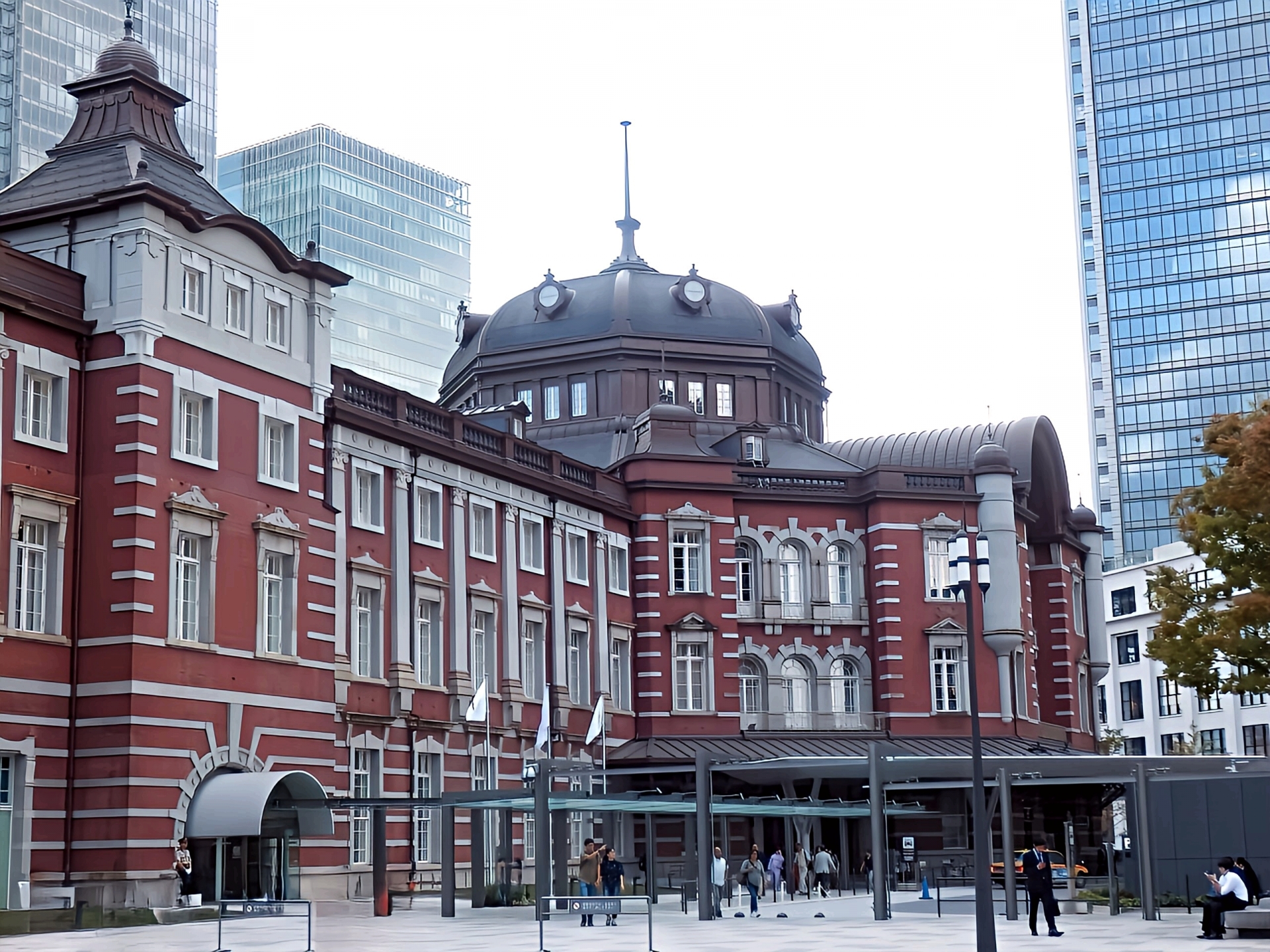 東京駅の画像